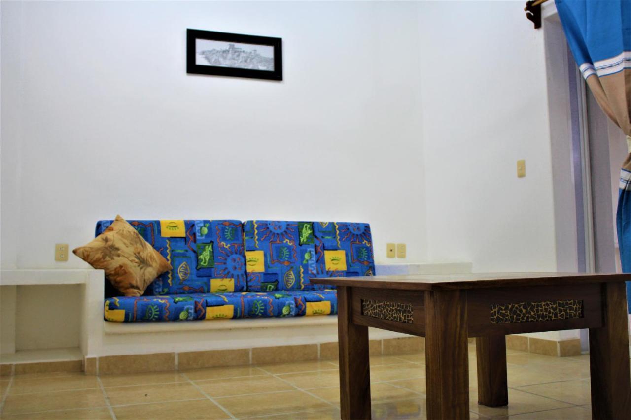 Aparthotel Sunset House Zihuatanejo Esterno foto