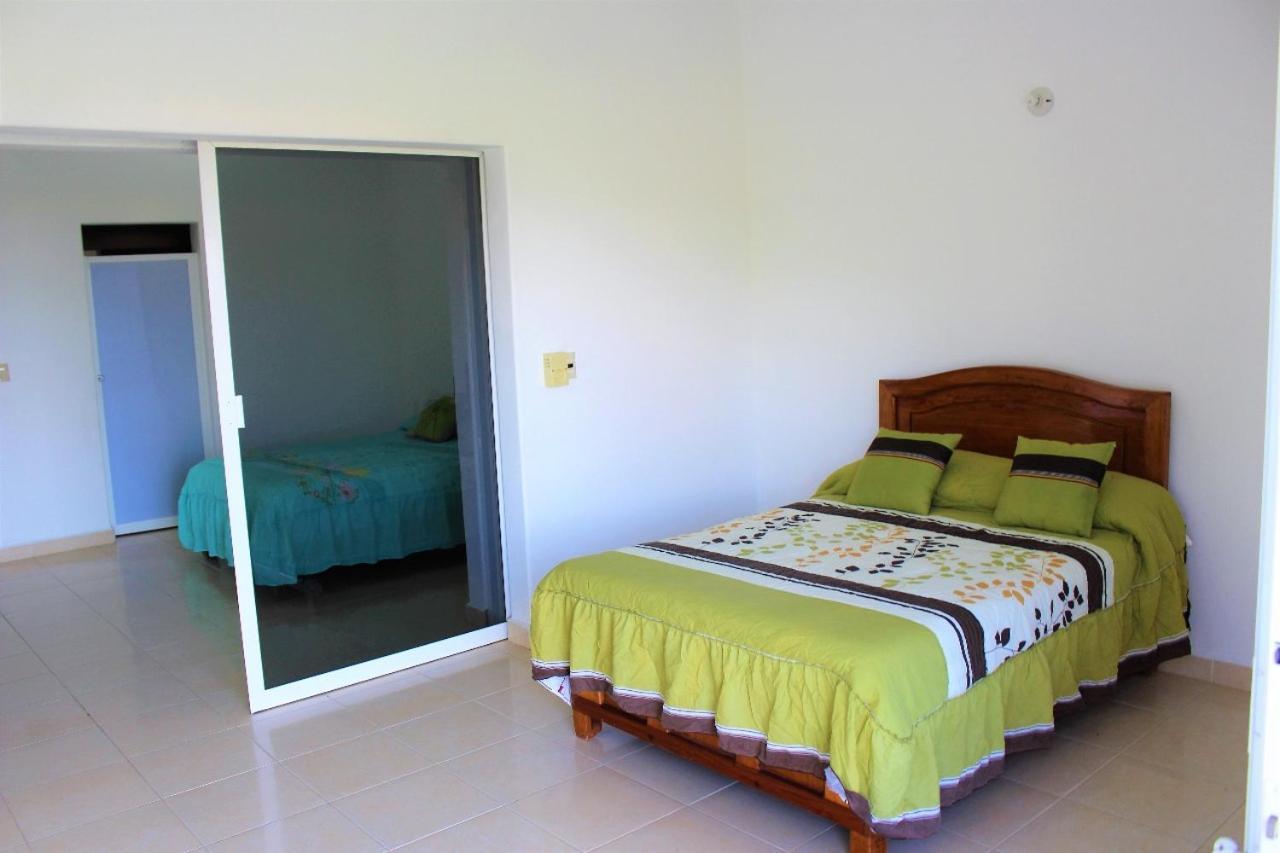 Aparthotel Sunset House Zihuatanejo Esterno foto